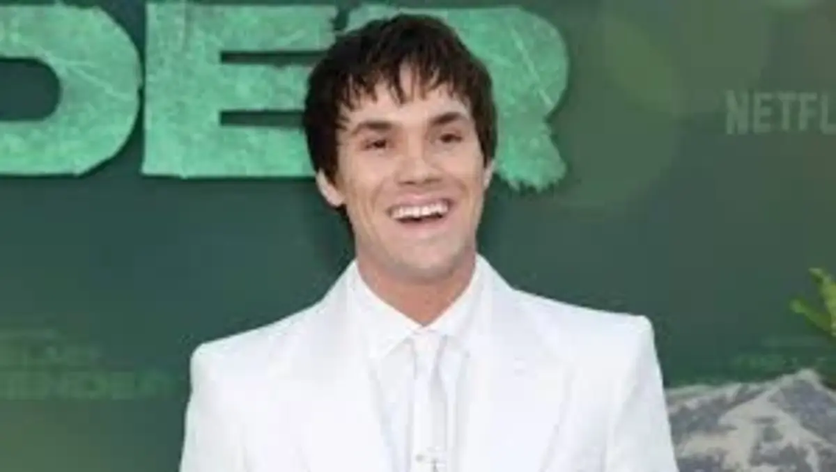 Ian Ousley Bio: Age, Family, Movies, TV Shows & Net Worth