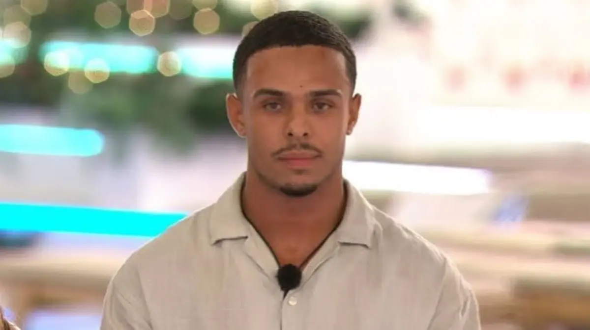 Ethan Ellis Bio: Age, Love Island, Career & Personal Life