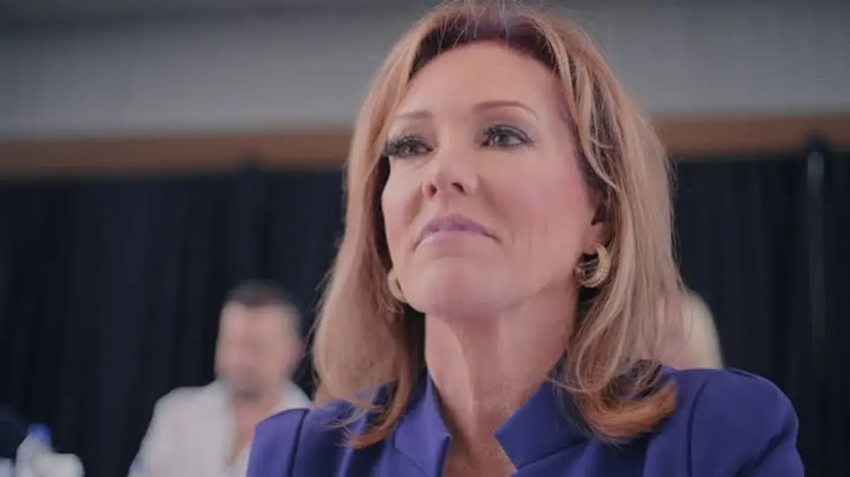 Kelli Finglass