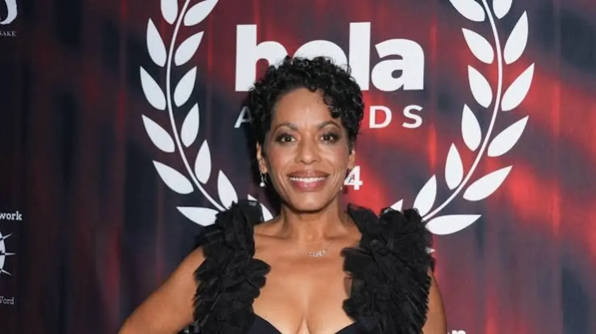 Liza Colón-Zayas Bio: Age, Career, Awards, The Bear & Net Worth
