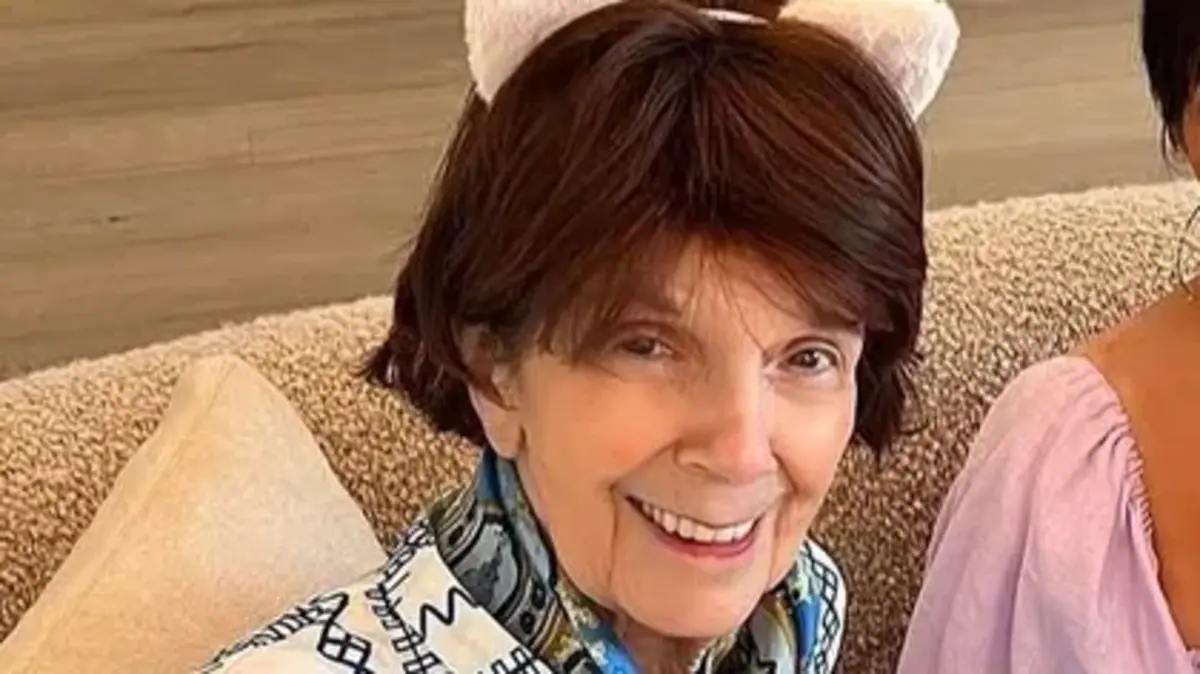 Mary Jo Campbell