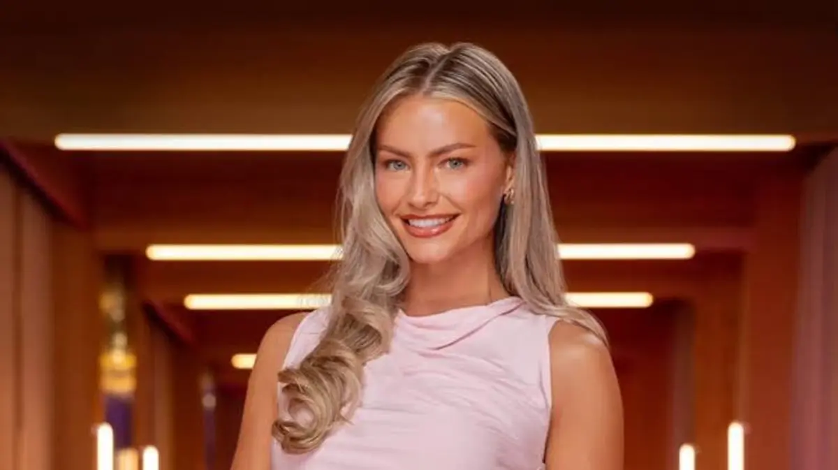 Sophie Tregaskiss Bio: Age, Job, Instagram & Love Is Blind UK