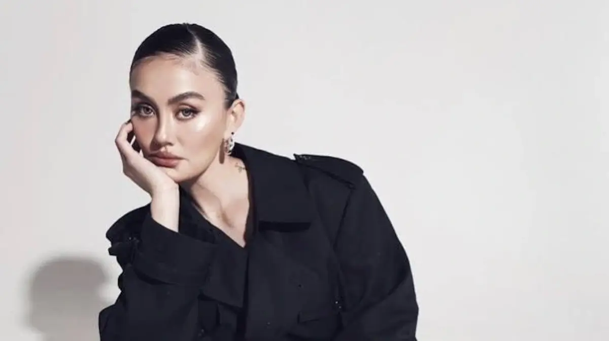 Agnez Mo Bio: Age, Early Life, Career, Songs, Awards & Net Worth