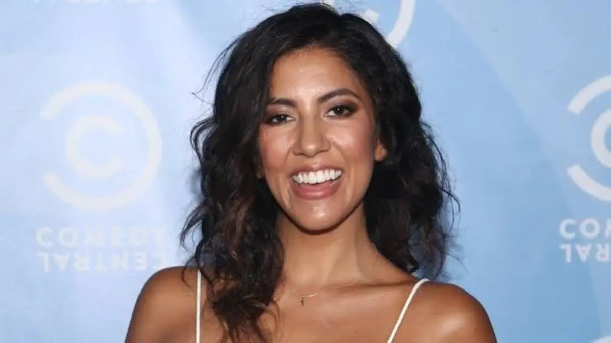Stephanie Beatriz Bio: Age, Husband, Movies & Career Journey