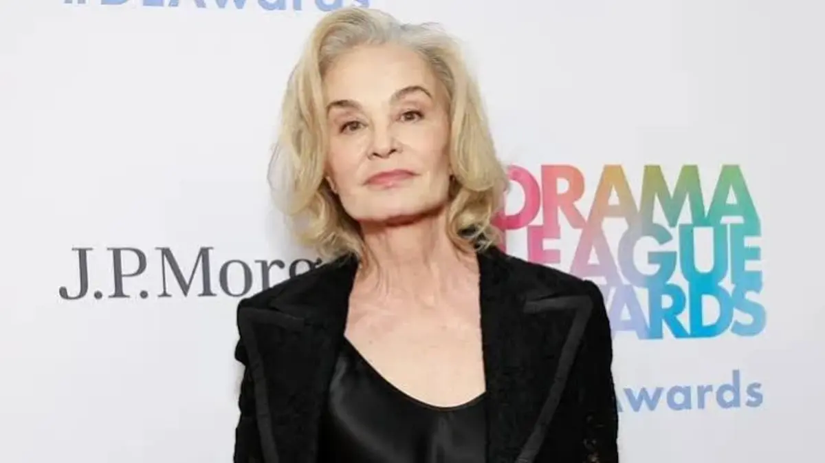 Jessica Lange Bio: Age, Career, Movies, Awards, Life & Net Worth