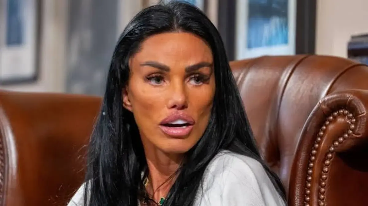Katie Price Bio: Age, Early Life, Career, Family, Books  & Net Worth