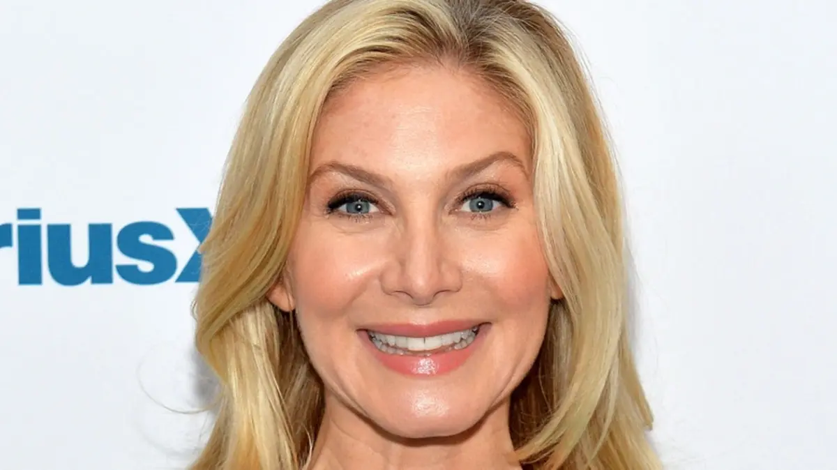 Elizabeth Mitchell Bio: Age, Family, Movies, TV Shows and Career