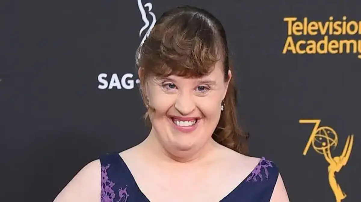 Jamie Brewer Bio: Age, Career, Television, Awards & Advocacy