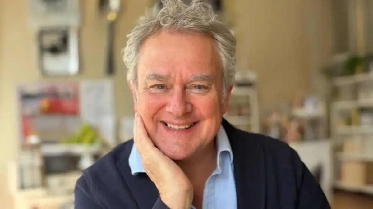 Hugh Bonneville Bio: Age, Career, Movies, Family & Net Worth