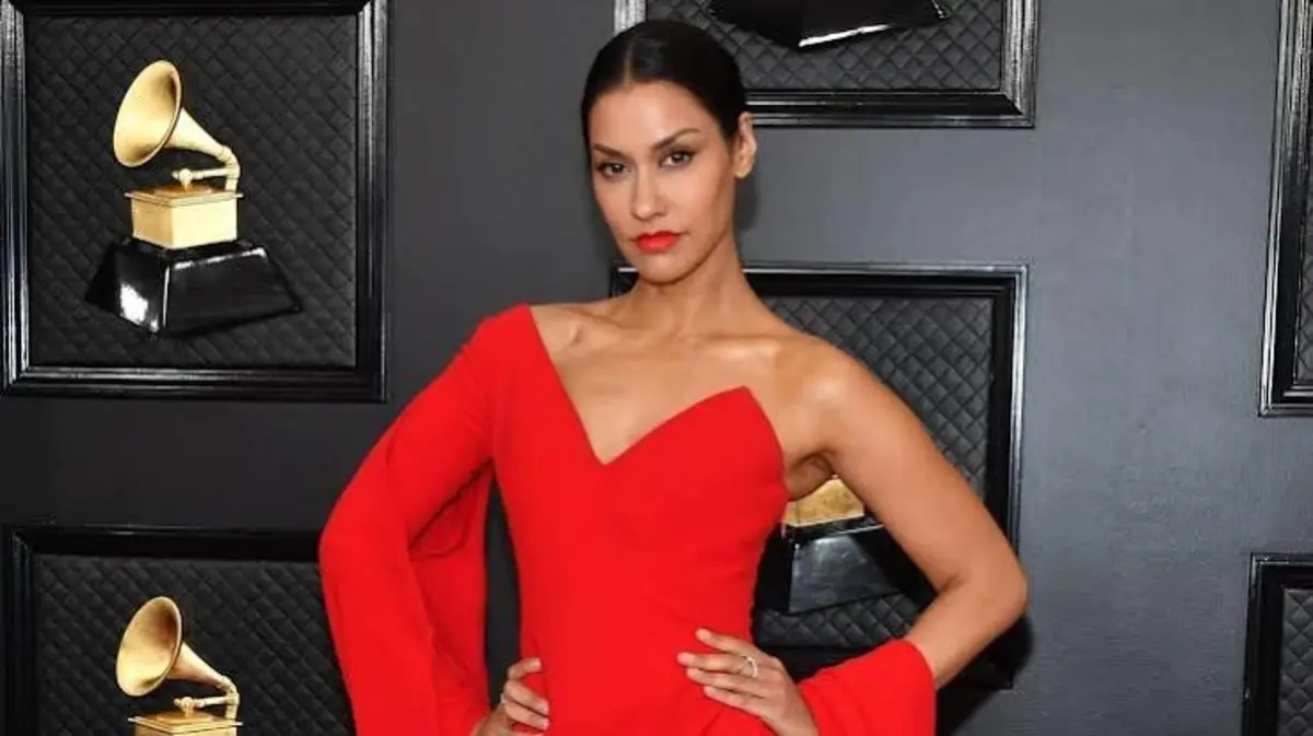 Janina Gavankar