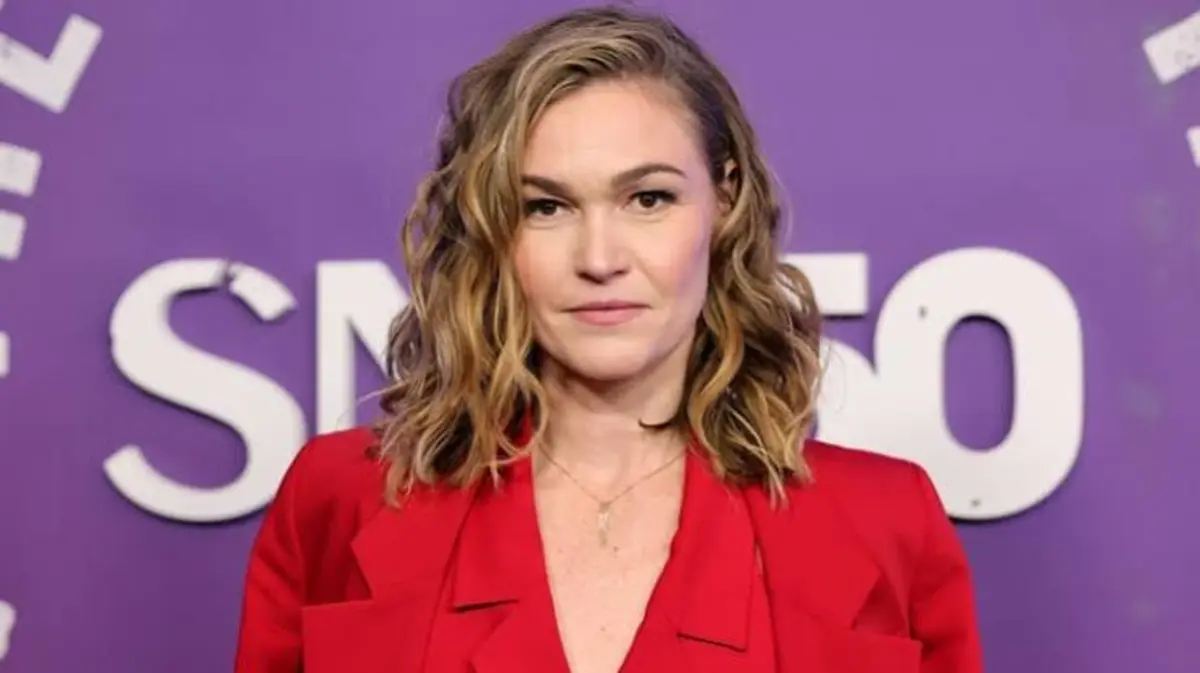 Julia Stiles Bio: Age, Movies, Career, Family & Net Worth