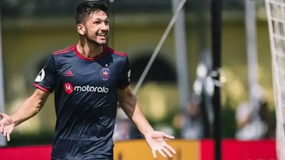 Mauricio Pineda Bio: Age, Career, Stats, Family and MLS Journey