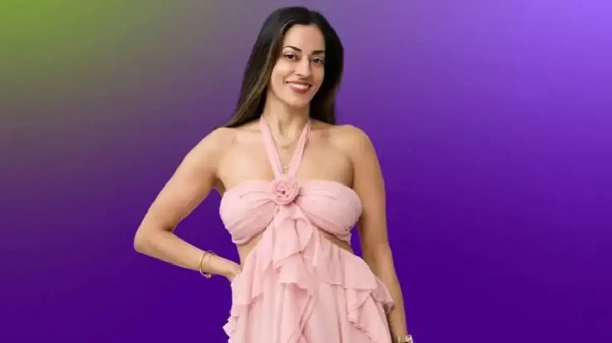 Dr. Sahar Mostafavi Bio: Love Is Blind Season 11, Age & Career